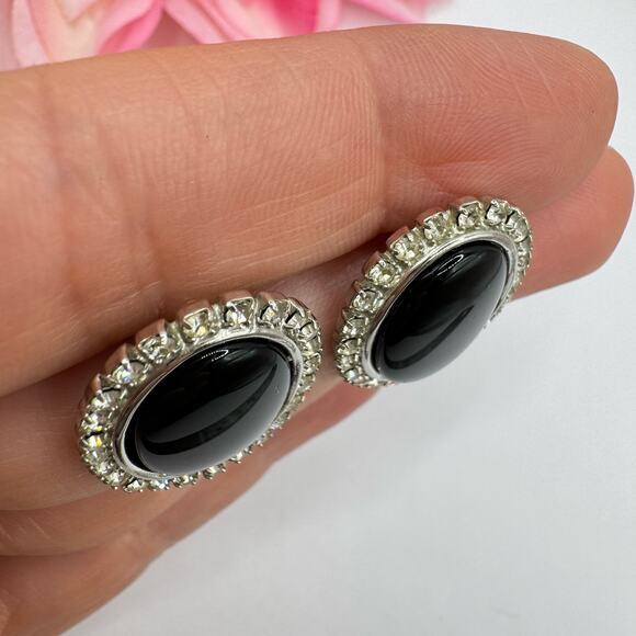 Vintage Oval Black Rhinestone Bezel Old Hollywood Special Occasion Chic Earrings - Picture 4 of 9